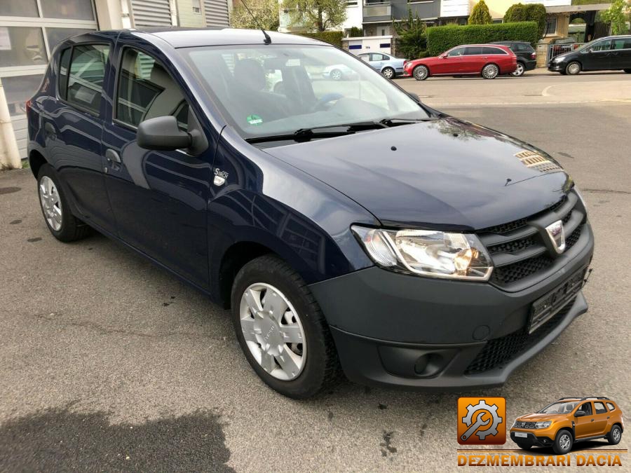 Ansamblu stergatoare dacia sandero 2015