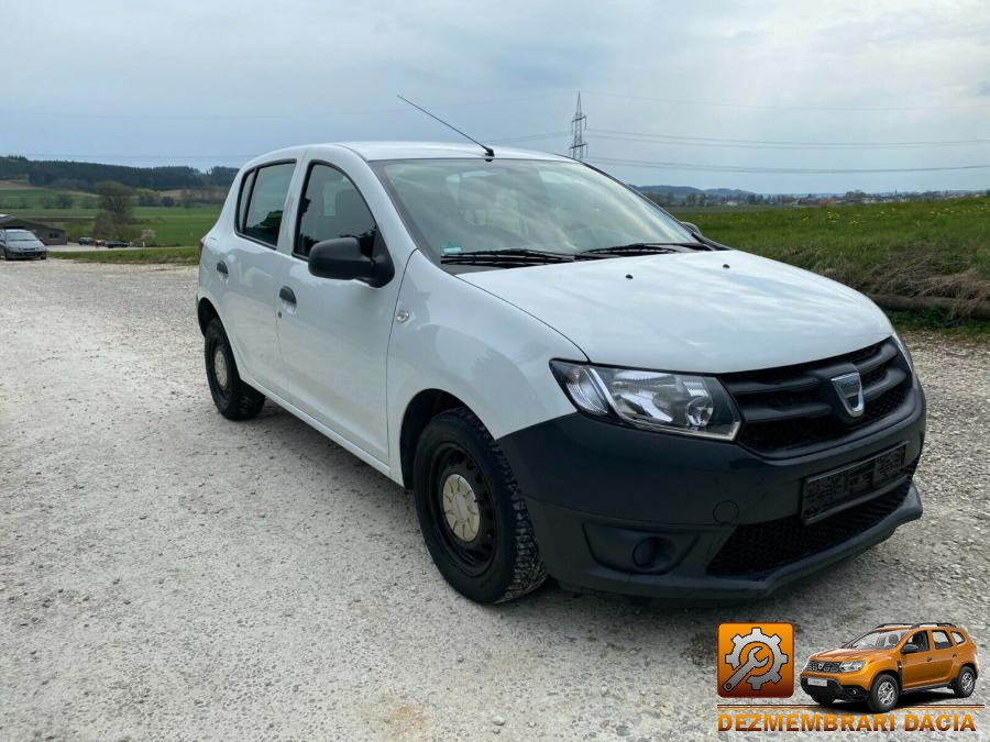 Butuc roata dacia sandero 2017