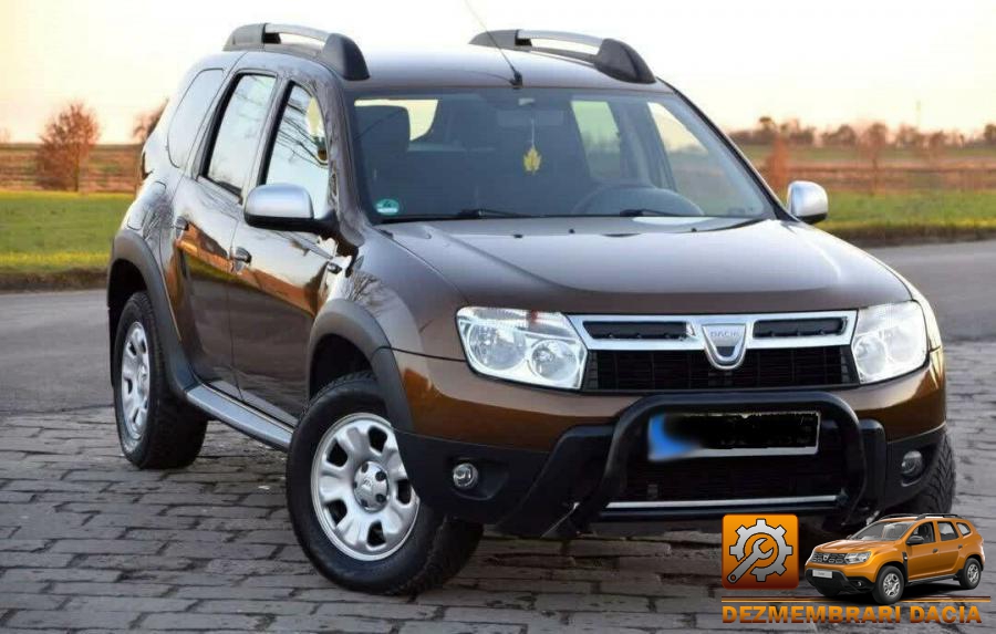 Centuri de siguranta dacia duster 2012